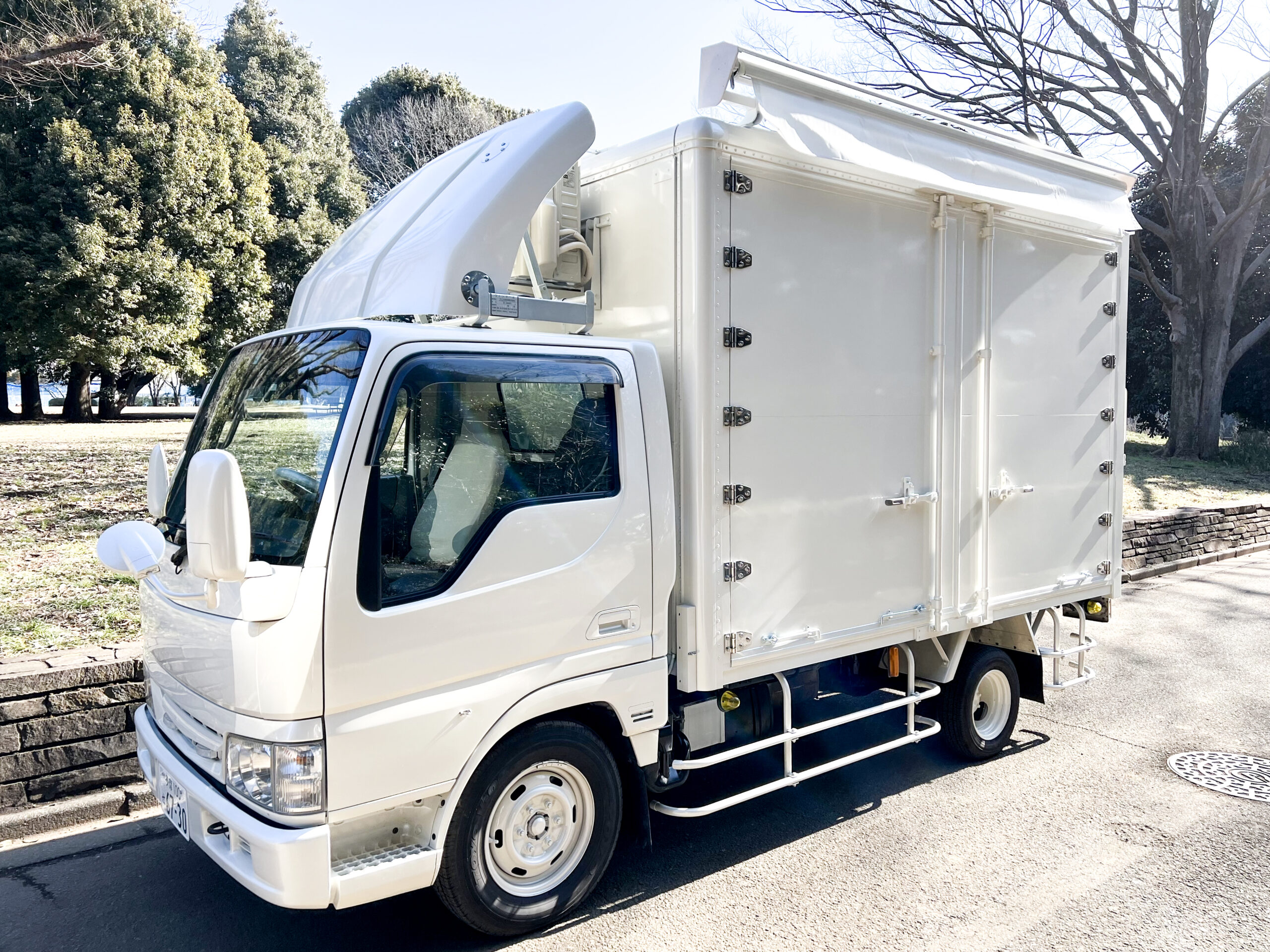 移動型店舗に興味があるものの、まだ車両を作るべきかどうか、お悩みではありませんか?